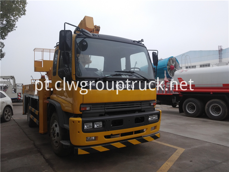 Isuzu 3 Isuzu 3